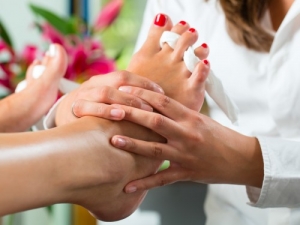 Pedicure Services Services in Gurgaon Haryana India