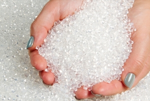 Manufacturers Exporters and Wholesale Suppliers of Pet Chips  Surat Gujarat