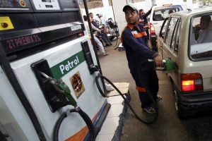 Petrol Petrol Delivery For Car Services in Bangalore Karnataka India