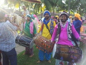 Punjabi Dholwala