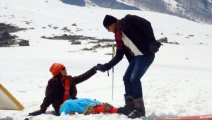 Service Provider of ROMANTIC GETAWAY TO KASHMIR Manali Himachal Pradesh