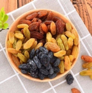 Manufacturers Exporters and Wholesale Suppliers of Raisins Gondia Maharashtra