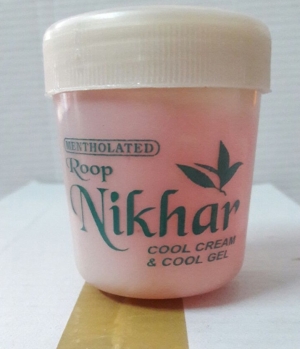 Roop Nikhar Cool Cream