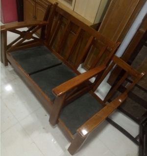 Second Hand Teak Furniture Manufacturer Supplier Wholesale Exporter Importer Buyer Trader Retailer in Mumbai Maharashtra India