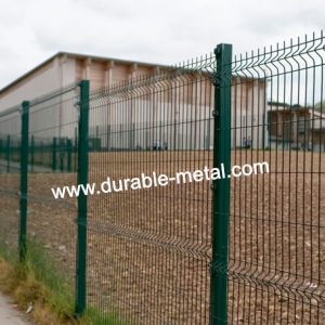 Sqaure Post Pvc Coated Wire Mesh Fence