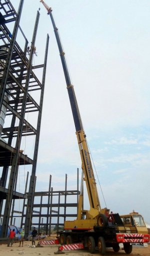 Telescopic Cranes On Hire Services in Hyderabad Andhra Pradesh India