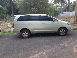 Toyota Innova Car Hire Services in Ludhina Punjab India