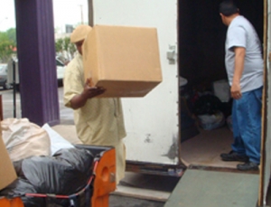 Service Provider of Unloading of goods Kanpur Jharkhand 