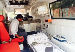 Ventilator Ambulance Services in Raipur Chattisgarh India