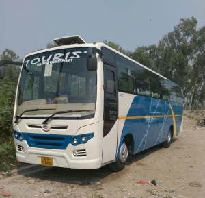 Volvo Bus Service For Agra