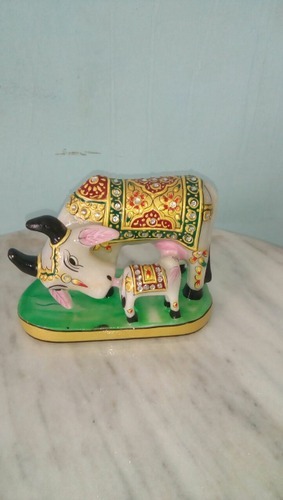 Manufacturers Exporters and Wholesale Suppliers of White Marble Cow Makrana Rajasthan