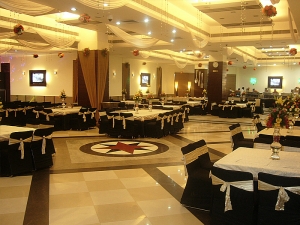 Service Provider of hotel with banquet hall Gurgaon Delhi 