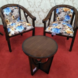 Coffee Tables & Chairs