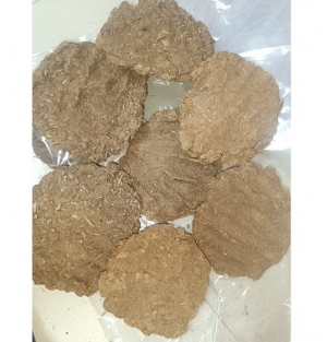 Manufacturers Exporters and Wholesale Suppliers of Cow Dung Cake Hanumangarh Rajasthan