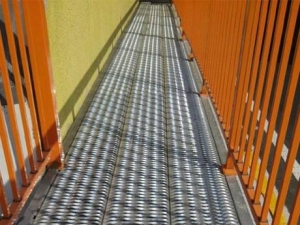 Manufacturers Exporters and Wholesale Suppliers of Diamond-Strut Plank Grating hengshui 