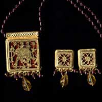 Manufacturers Exporters and Wholesale Suppliers of Thewa Jewellry Jaipur Rajasthan