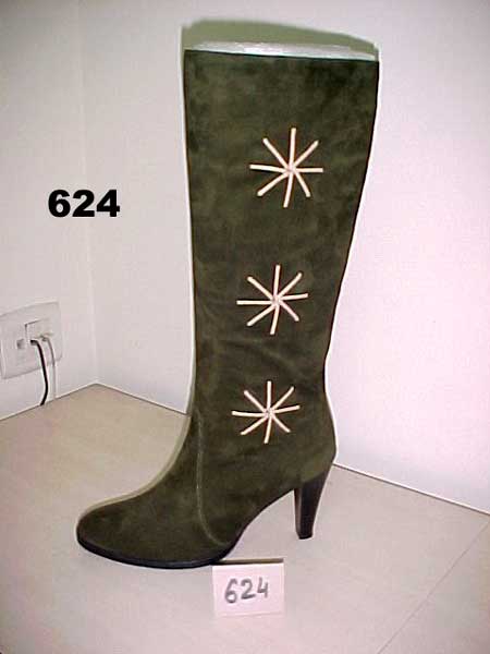 Ladies Long Boot Manufacturer Supplier Wholesale Exporter Importer Buyer Trader Retailer in Agra Uttar Pradesh India