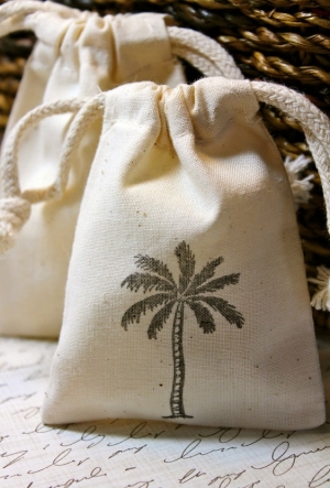 Manufacturers Exporters and Wholesale Suppliers of 100% Organic Cotton Muslin Bag/ Cotton Pouch/ Party Favor Bag Faisalabad Punjab