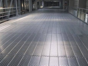 Manufacturers Exporters and Wholesale Suppliers of Traction-Grip Plank Grating hengshui 