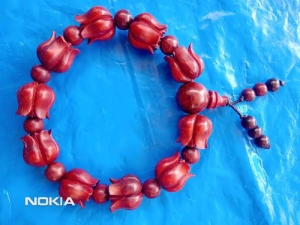 Red Sandalwood Bracelet Lotus Flower Manufacturer Supplier Wholesale Exporter Importer Buyer Trader Retailer in Jaipur Rajasthan India