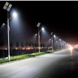 Manufacturers Exporters and Wholesale Suppliers of Solar Street Light Surat Gujarat