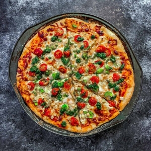 Service Provider of Thin Crush Fresh Base Pizza Delhi Delhi