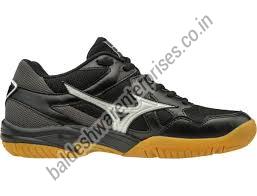 Manufacturers Exporters and Wholesale Suppliers of VOLLEYBALL SHOES Kutch Gujarat