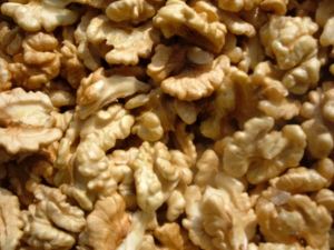 Manufacturers Exporters and Wholesale Suppliers of Walnut Kernel Mumbai Maharashtra Walnut Kernel
