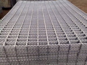Manufacturers Exporters and Wholesale Suppliers of Welded Razor Barbed Wire Fence Hengshui City 